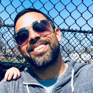 Meet your Posher, Edu